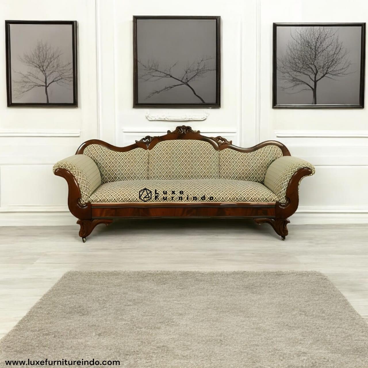 Whosale furniture -- Indonesia furniture antique furniture. Luxury classic wooden sofa with intricate hand-carved details and premium upholstery. Whosale furniture -- Indonesia furniture